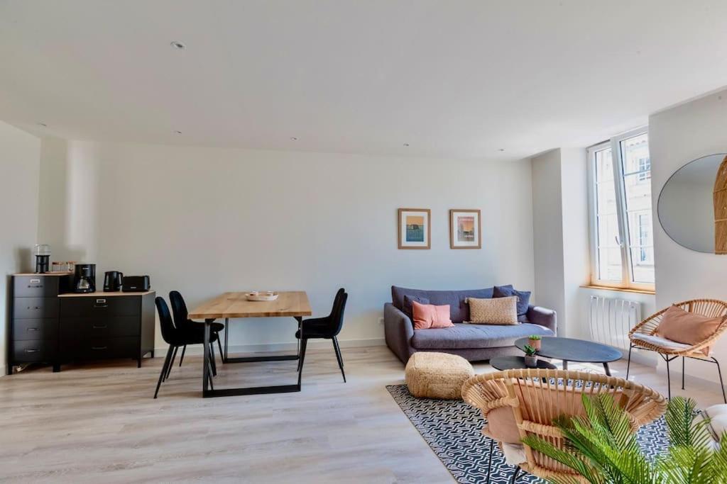 Appartement Le Gambetta - La Rochelle Centre 3 * *